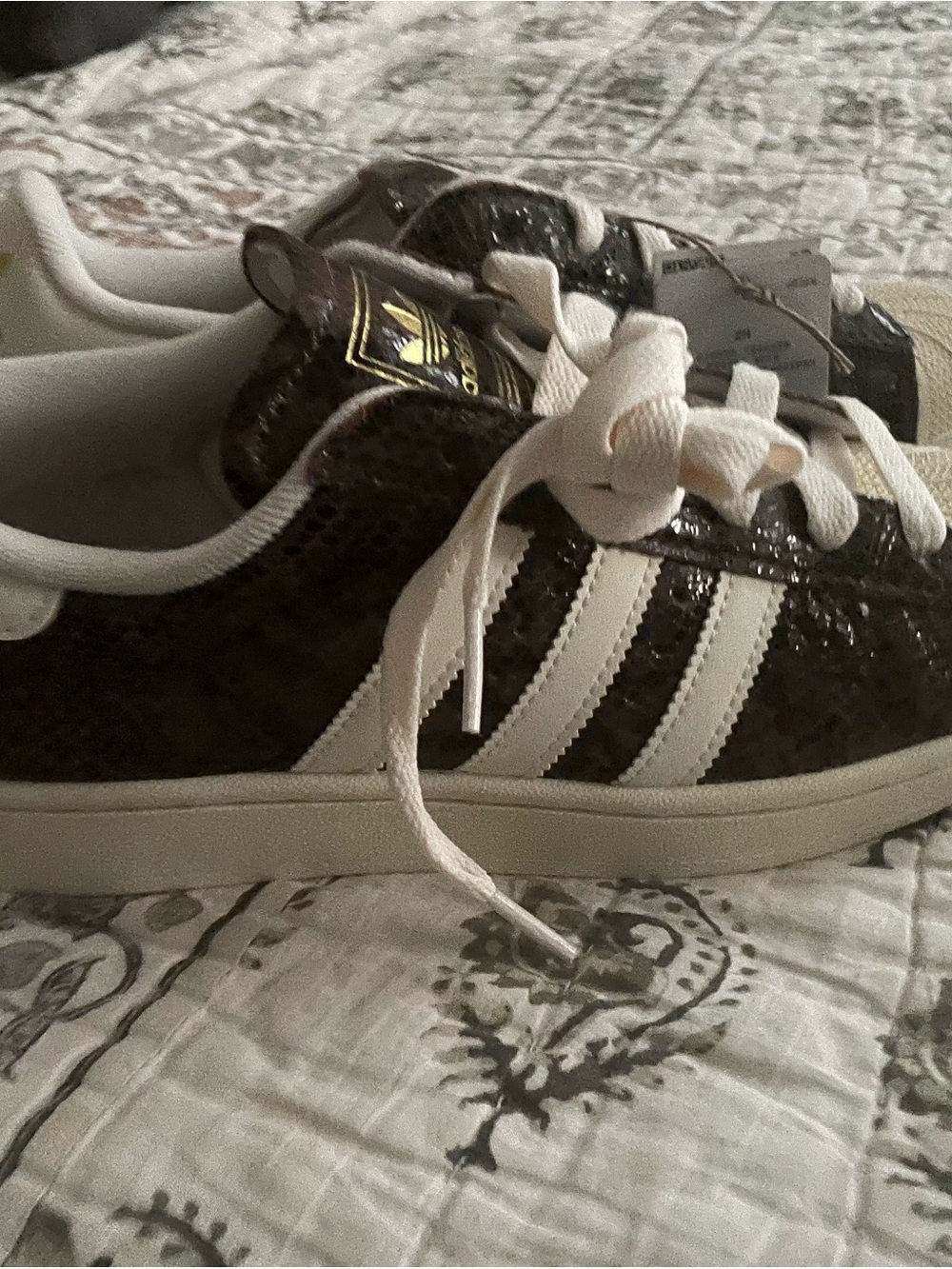 adidas Women’s Brown Snake-Print Sneakers with White Stripes size 7.5 NWT
